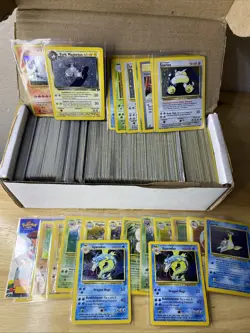 600+ Pokemon Card Lot WOTC & E READER VINTAGE Bulk & Holos - Amt: UNKNOWN - RARE - Image 1