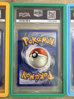 1999 Pokemon Base Set Holo Starter Trio PSA 8 Charizard Blastoise Venusaur - Image 4