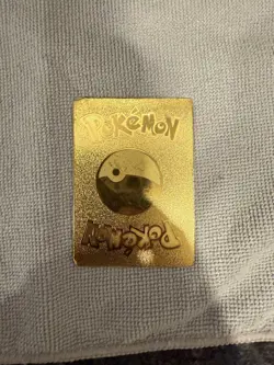 Pokemon Pikachu VMAX Gold Secret Rare Holo Vivid Voltage Style Pokemon Card - Image 4