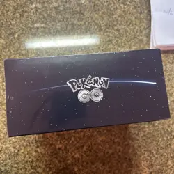 Pokemon TCG: Sword & Shield Pokemon GO ETB Elite Trainer Box ETB Factory Sealed - Image 5