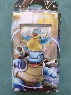 Pokemon TCG V Battle Deck - Pack of 60 Factory sealed 820650808395 - Image 1