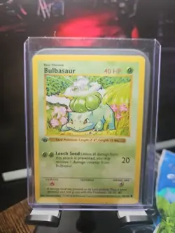 Pokemon TCG Bulbasaur 1st Edition Shadowless Base Set 44/102 - Image 1
