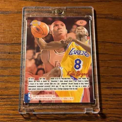 1996/97 Fleer Ultra KOBE BRYANT ROOKIE HOLO #52 LA LAKERS HOF RC🔥RARE🔥 - Image 2