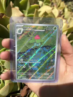 Ivysaur 167/165 IR Illustration Rare Scarlet Violet 151 English Pokemon Card NM - Image 1