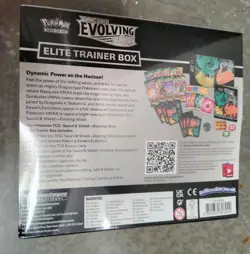 Pokemon TCG Sword & Shield Evolving Skies ETB Factory Sealed Read Description - Image 4
