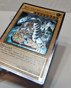 Ultimate Rare Blue-Eyes White Dragon YSKR-EN001 1st Edition Yugioh 6262 - Image 2