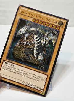 Ultimate Rare Blue-Eyes White Dragon YSKR-EN001 1st Edition Yugioh 6262 - Image 4