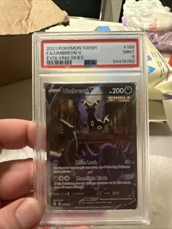 2021 Umbreon V 189 Alt Art Pokemon Sword & Shield Evolving Skies Card PSA 9 - Image 1