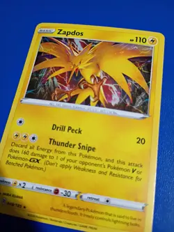 Zapdos (Cosmos Holo) 048/185 Miscellaneous Cards & Products Holo **LP** #52926 - Image 2
