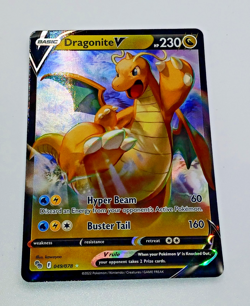 Pokemon TCG Dragonite v Holo Ultra Rare Card #049/078 Pokemon Go - Image 1