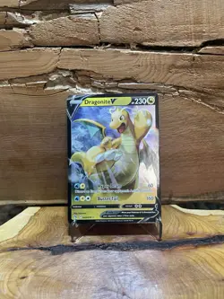Pokemon TCG Dragonite v 049/078 Pokemon Go - Image 1