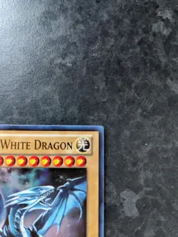 Yu-Gi-Oh Blue-Eyes White Dragon JUMP-EN068 LIMITED EDITION - Image 3