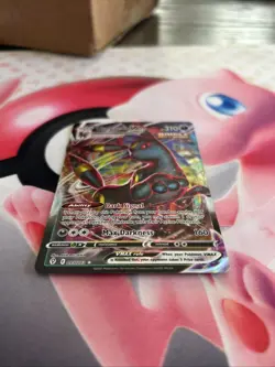 Pokemon TCG Umbreon VMAX 095/203 Full Art Ultra Rare Near Mint Condition - Image 2