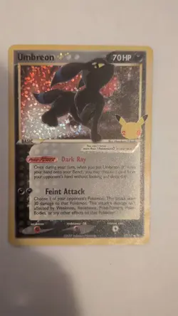 Pokemon Umbreon Gold Star Celebrations 17/17 Near mint condition - Image 1
