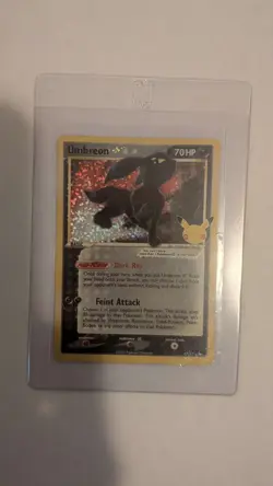 Pokemon Umbreon Gold Star Celebrations 17/17 Near mint condition - Image 3