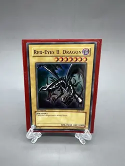 Yugioh! Red-Eyes B. Dragon SDJ-001 Ultra Rare VINTAGE 1st Ed LP - Image 1