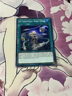 Yugioh! NM Sky Striker Mecha Hornet Drones (Super Rare) DASA-033 - Image 1