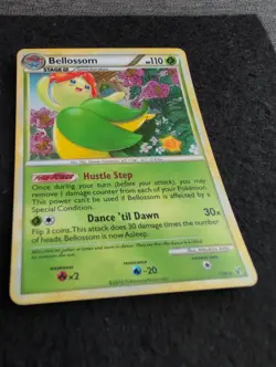 Bellossom 1/90 HGSS Undaunted Holo Rare Pokemon - Image 3