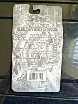 Konami Yu-Gi-Oh! LOB White Dragon Blistered Booster W/ Flame Swordsman sealed - Image 4
