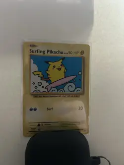 Surfing Pikachu 111/108 Evolutions Regular - Image 1