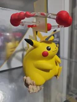 PIKACHU VMAX Celebrations Premium Collection Pokemon TCG - FIGURE ONLY - Image 2
