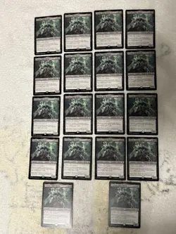 2025 SDCC Magic The Gathering x Spider-Man Venom, Eddie Brock 0012 x18 - Image 1