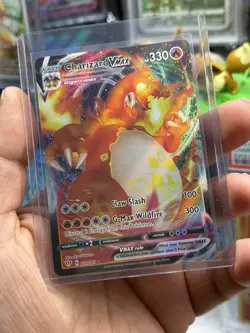 Pokemon TCG Charizard VMAX Darkness Ablaze 020/189 - Image 1