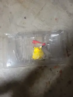 Pokemon Celebrations Pikachu VMAX Figure w/ Display Box - 25th Anniversary 820650809408 - Image 2