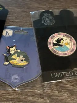 Disney Pin Collection Pinocchio Figaro Lot - Image 3