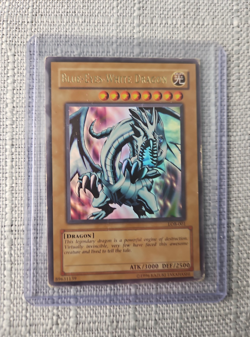 Yugioh Blue-Eyes White Dragon LOB-001 Holo MP - Image 1