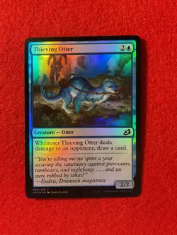 Thieving Otter - Foil - Ikoria: Lair of Behemoths - Magic the Gathering - MTG - Image 1