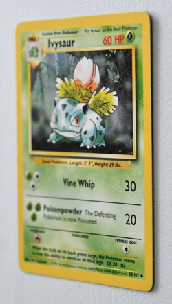 Ivysaur 030/102 Pokemon Base Set Regular, Ungraded, Excellent to Near Mint - Image 2