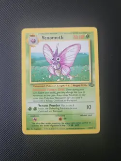 Venomoth Non-Holo Card 29/64 Jungle Set Heavy Played - Image 1