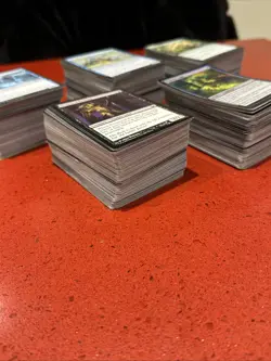 MAGIC THE GATHERING CARDS COLLECTION BUNDLE 600plus CARDS JOBLOT - Image 2