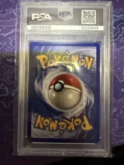 Pokemon TCG Hitmonlee 1st Edition Holo Rare Card Fossil 7/62 PSA 8 - Image 2