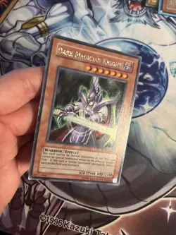 (15) Yugioh Dark Magician Knight ROD-EN001 MP/HP - Image 3
