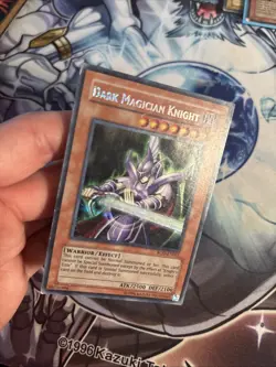 (15) Yugioh Dark Magician Knight ROD-EN001 MP/HP - Image 4
