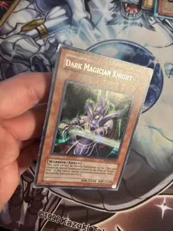 (15) Yugioh Dark Magician Knight ROD-EN001 MP/HP - Image 5