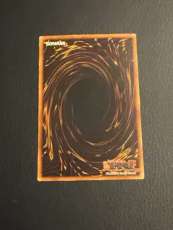 Yugioh Dark Magician SDY-006 Ultra Rare Unlim Wavy Print - Image 2