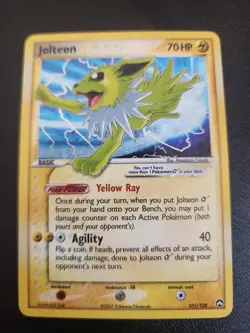 Jolteon Gold Star Pokemon TCG Card 101/108 - Image 1