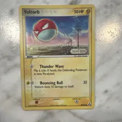 Nintendo Voltorb 68/92 EX Legend Maker Reverse Holo English Common 2006 50 HP - Image 1