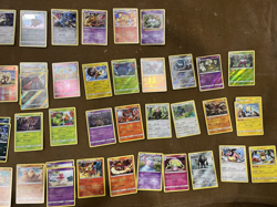 Pokemon TCG Trading Cards Collection Lot - Image 4