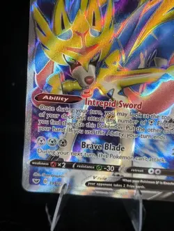Pokemon TCG Zacian V SWSH Full Art Card 195/202 - Image 5