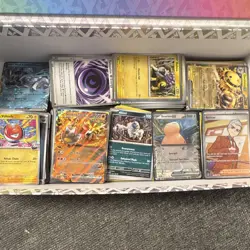 Pokemon TCG Mixed Lot Holo/Foil ex over 100 cards a least - Image 1