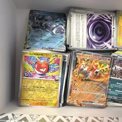 Pokemon TCG Mixed Lot Holo/Foil ex over 100 cards a least - Image 2