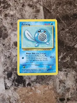 Poliwag 059/102 Base Set Regular Pokemon Trading Card - Image 1