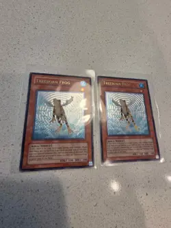 Yu-Gi-Oh! 2x Treeborn Frog Ultimate Rare SOI-EN025 LP - Image 1