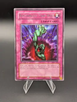 Bottomless Trap Hole LOD-092 Legacy of Darkness Yu-Gi-Oh! MP Rare 1st Edition - Image 1