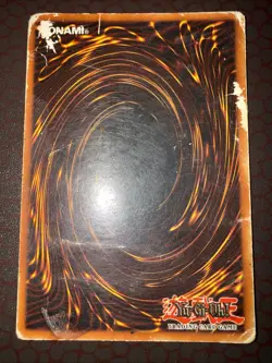 Yu-Gi-Oh! Dark Magician -SDY-006- Ultra Rare- Unlimited DAMAGED! - Image 3