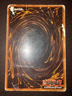 Yu-Gi-Oh! Dark Magician -SDY-006- Ultra Rare- Unlimited DAMAGED! - Image 4